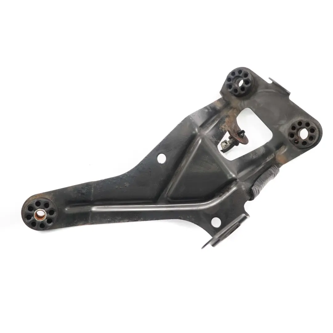 Mount Bracket Hydro Unit ABS Brake Pump to Mini Cooper One R50 R52 R53 with Part number 6756264 Mini Cooper One R50 R52 R53 Mount Bracket Hydro Unit ABS Brake Pump - SKU rhd-6756264 - Part number 6756264