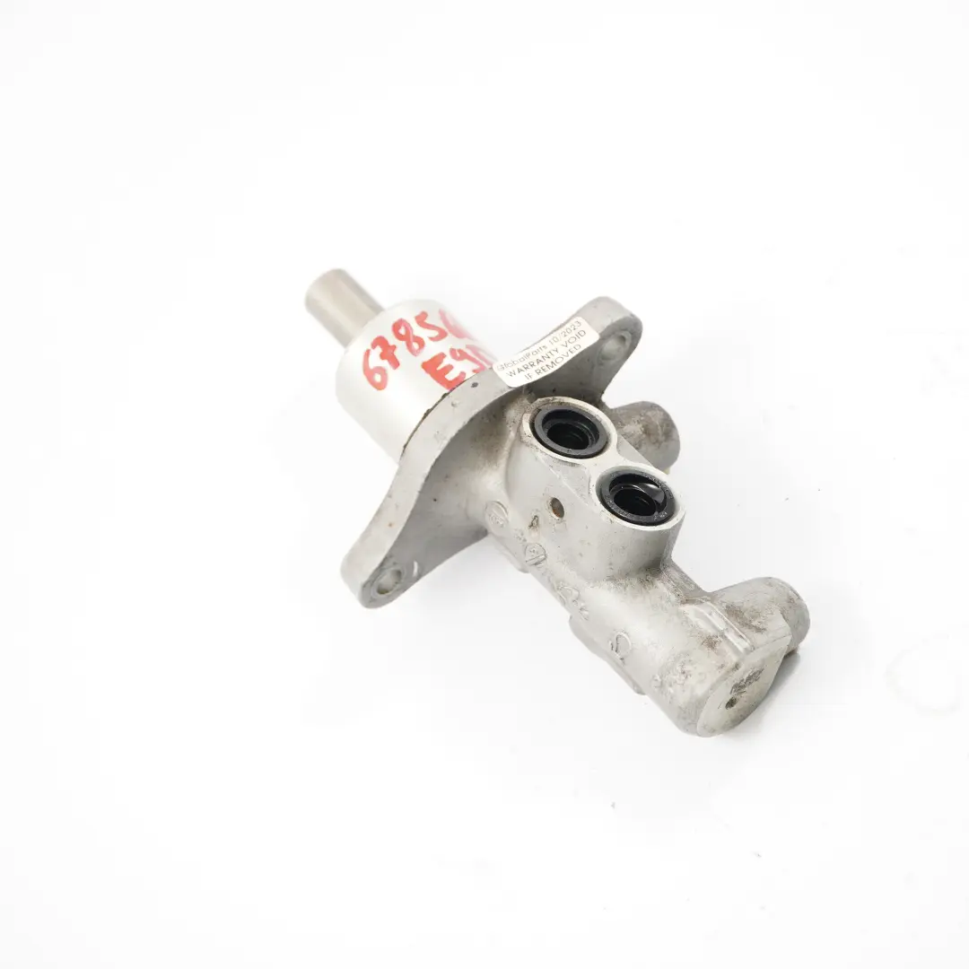 Brake Master Cylinder Servo to BMW E81 E82 E87 E90 E91 E92 E93 with Part number 6785663 BMW E81 E82 E87 E90 E91 E92 E93 Brake Master Cylinder Servo - SKU rhd-6785663 - Part number 6785663