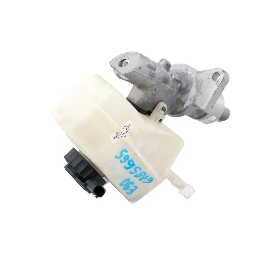 Brake Servo Master Cylinder Container to BMW 3 Series E90 E91 E92 with Part number 6785665 BMW 3 Series E90 E91 E92 Brake Servo Master Cylinder Container - SKU rhd-6785665 - Part number 6785665