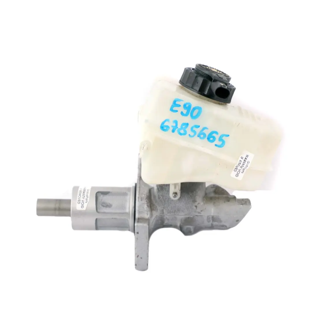 Brake Servo Master Cylinder Container to BMW 3 Series E90 E91 E92 with Part number 6785665 BMW 3 Series E90 E91 E92 Brake Servo Master Cylinder Container - SKU rhd-6785665 - Part number 6785665