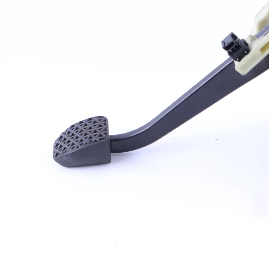 Brake Pedal BMW F10 M5 Foot Controls Brake Pedal Assembly Manual Gearbox 6789740 to with Part number 2284309 Brake Pedal BMW F10 M5 Foot Controls Brake Pedal Assembly Manual Gearbox 6789740 - SKU rhd-6789740 - Part number 2284309
