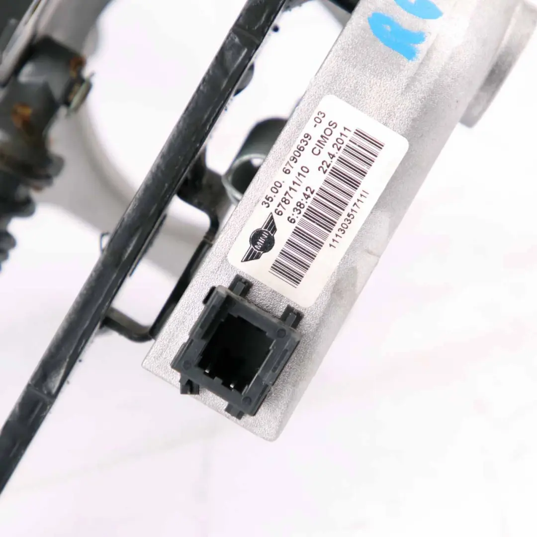 Brake Clutch Support Pedals Set Complete Assembly to Mini R60 Countryman with Part number 6790639 Mini R60 Countryman Brake Clutch Support Pedals Set Complete Assembly - SKU rhd-6790639 - Part number 6790639