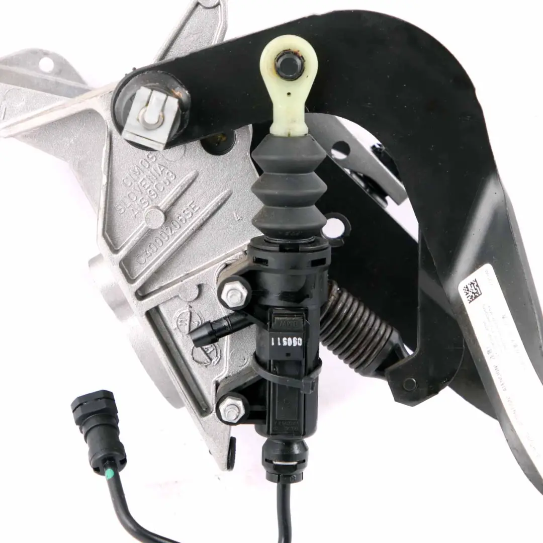 Brake Clutch Support Pedals Set Complete Assembly to Mini R60 Countryman with Part number 6790639 Mini R60 Countryman Brake Clutch Support Pedals Set Complete Assembly - SKU rhd-6790639 - Part number 6790639