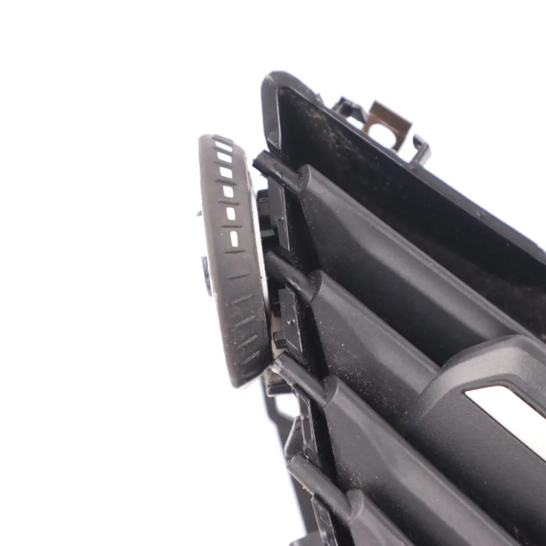 Fresh Air Grille Driver's Side Right O/S Grille Trim Panel to BMW F40 with Part number 6823190 BMW F40 Fresh Air Grille Driver's Side Right O/S Grille Trim Panel - SKU rhd-6823190-1 - Part number 6823190