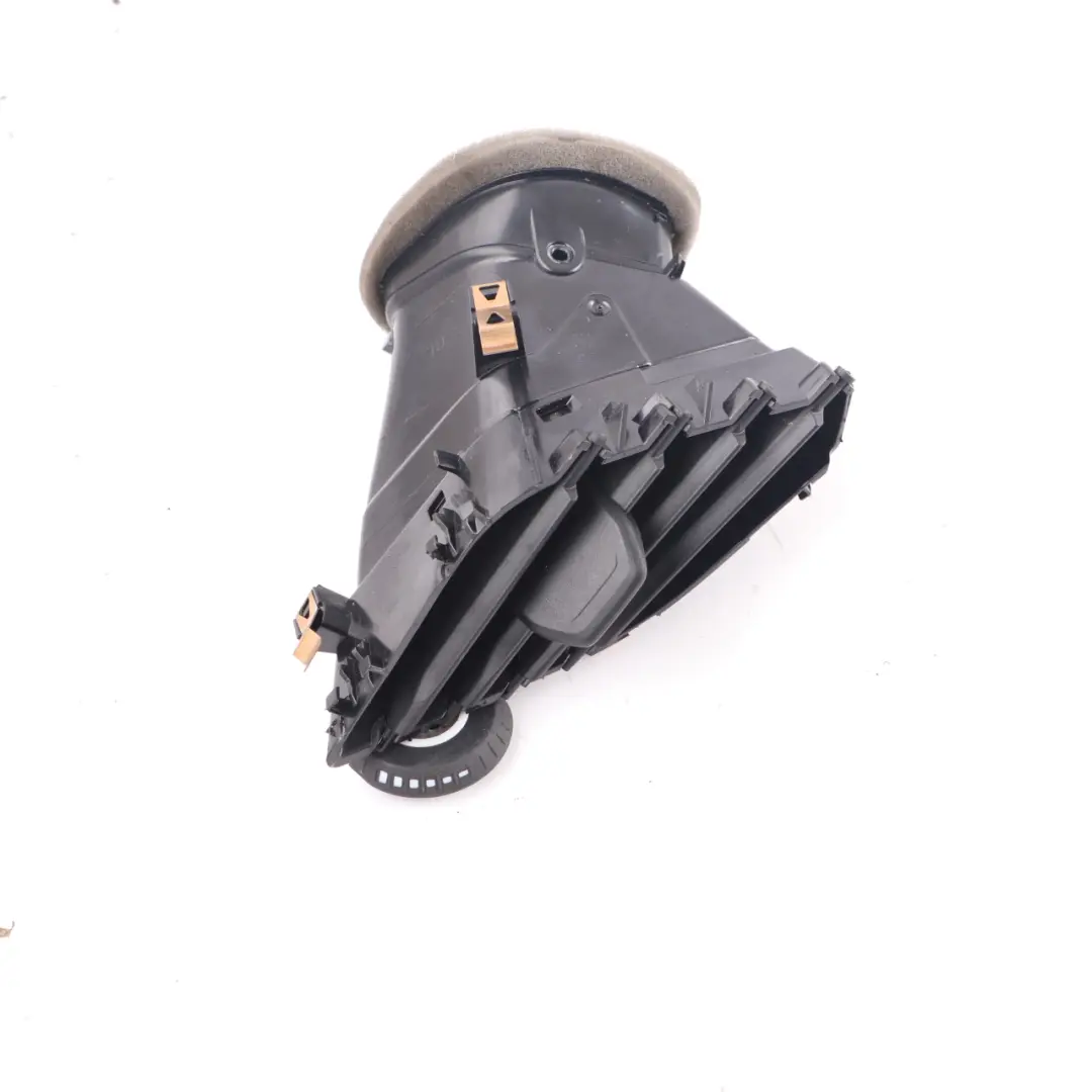 Fresh Air Grille Driver's Side Right O/S Grille Trim Panel to BMW F40 with Part number 6823190 BMW F40 Fresh Air Grille Driver's Side Right O/S Grille Trim Panel - SKU rhd-6823190-1 - Part number 6823190