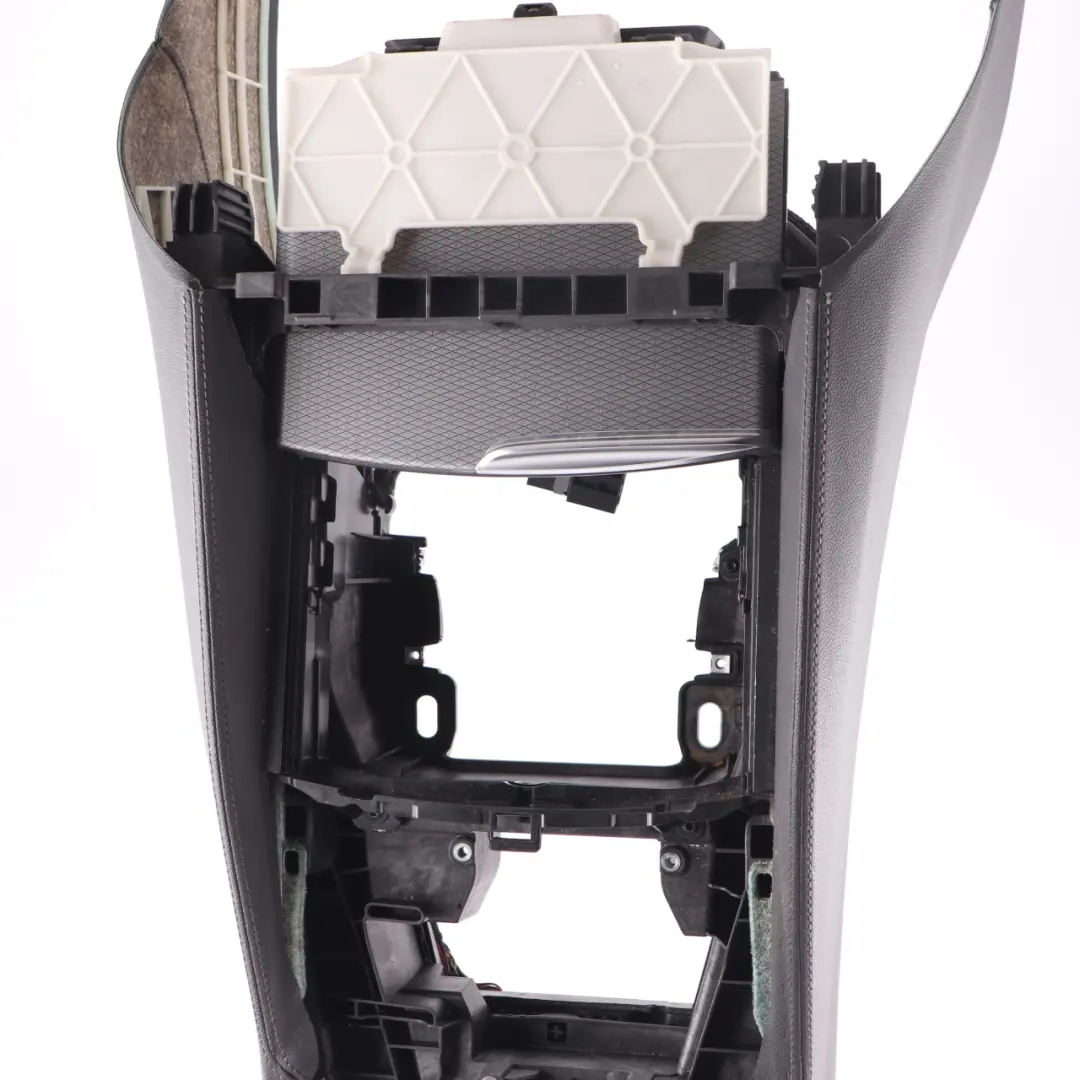 Centre Console Armrest Arm Rest Holder Cover Leather Black to BMW G30 with Part number 6833969 BMW G30 Centre Console Armrest Arm Rest Holder Cover Leather Black - SKU rhd-6833969 - Part number 6833969