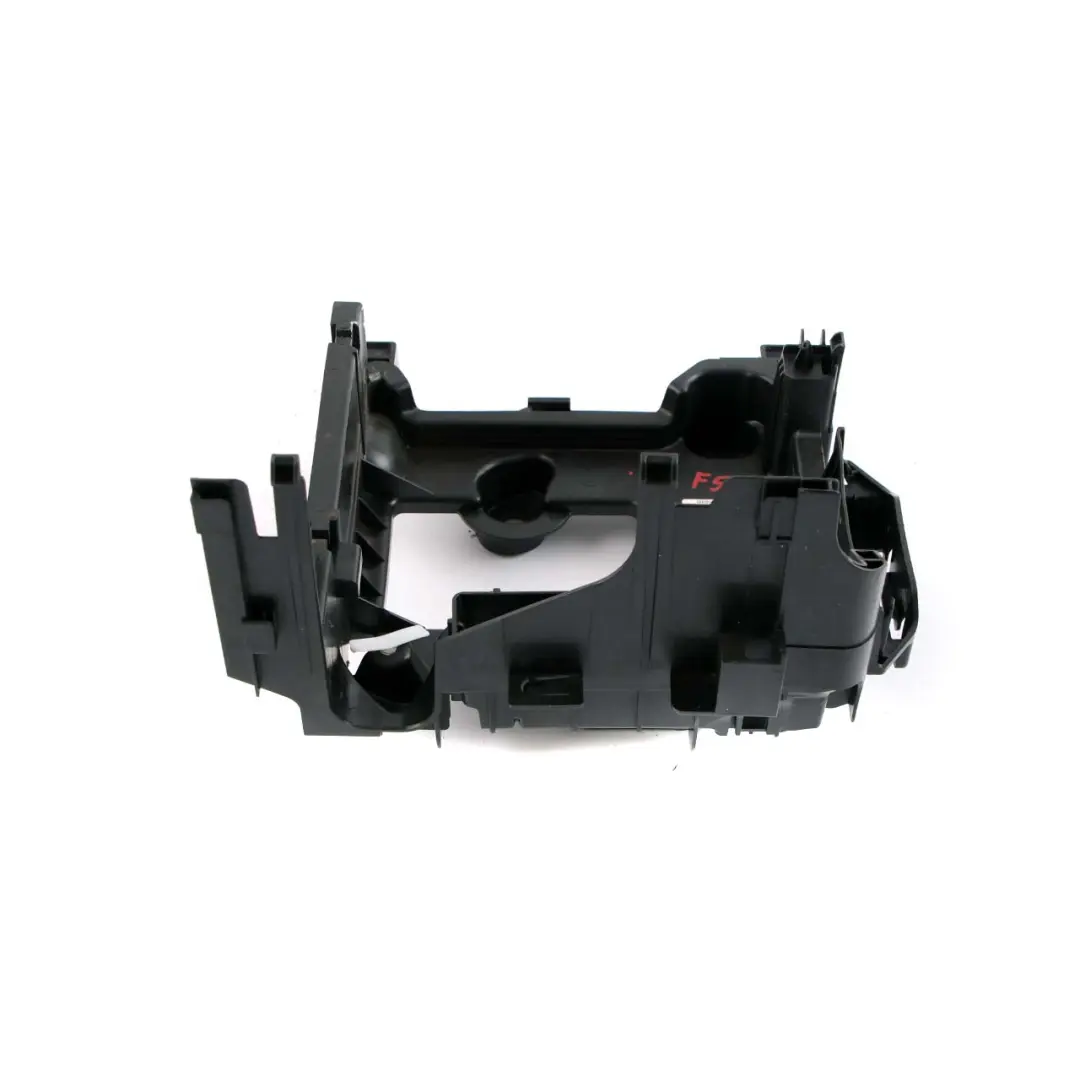 Bracket Current Distributor to Mini Cooper F54 F55 F56 F57 F60 with Part number 6843883 Mini Cooper F54 F55 F56 F57 F60 Bracket Current Distributor - SKU rhd-6843883 - Part number 6843883