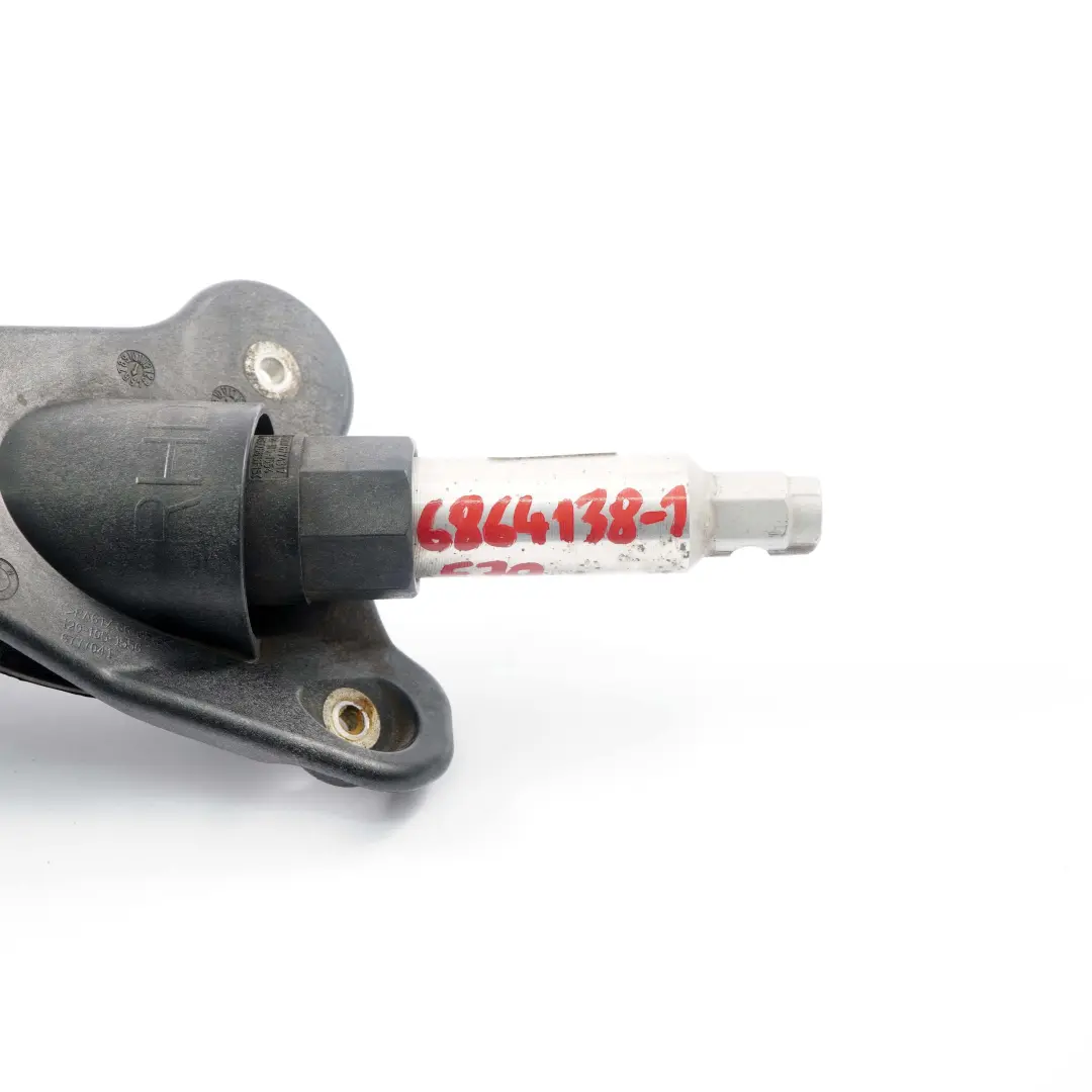 Steering Spindle Column Middle to BMW X5 X6 Series E70 E71 F15 F16 with Part number 6864138 BMW X5 X6 Series E70 E71 F15 F16 Steering Spindle Column Middle - SKU rhd-6864138 - Part number 6864138