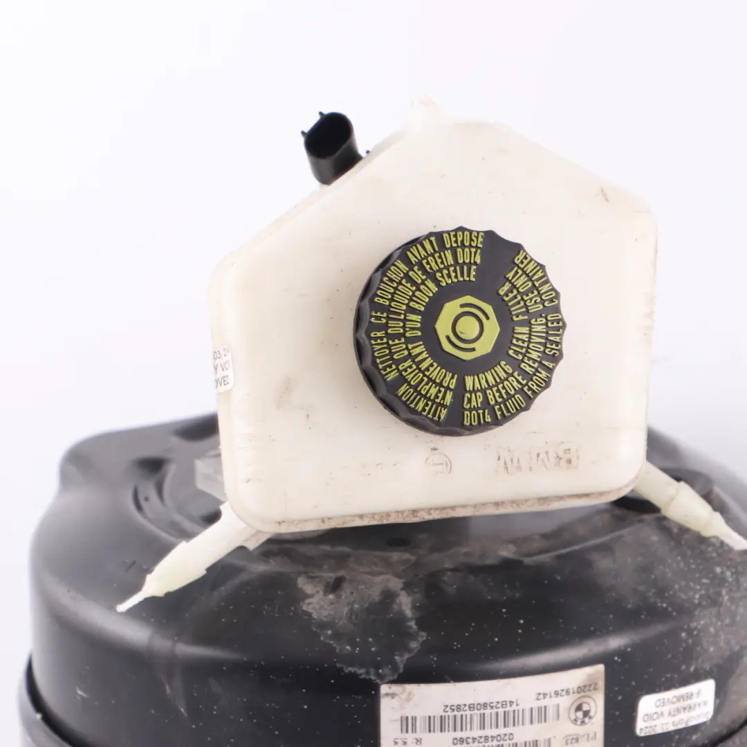 Brake Servo BMW F32 Brake Booster Master Cylinder Reservoir to with Part number 6872134 Brake Servo BMW F32 Brake Booster Master Cylinder Reservoir - SKU rhd-6872134 - Part number 6872134
