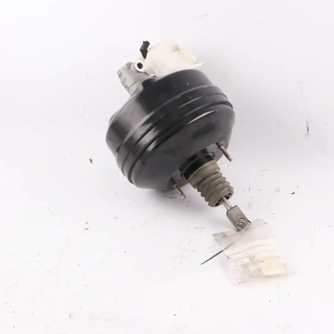 Brake Servo BMW F32 Brake Booster Master Cylinder Reservoir to with Part number 6872134 Brake Servo BMW F32 Brake Booster Master Cylinder Reservoir - SKU rhd-6872134 - Part number 6872134