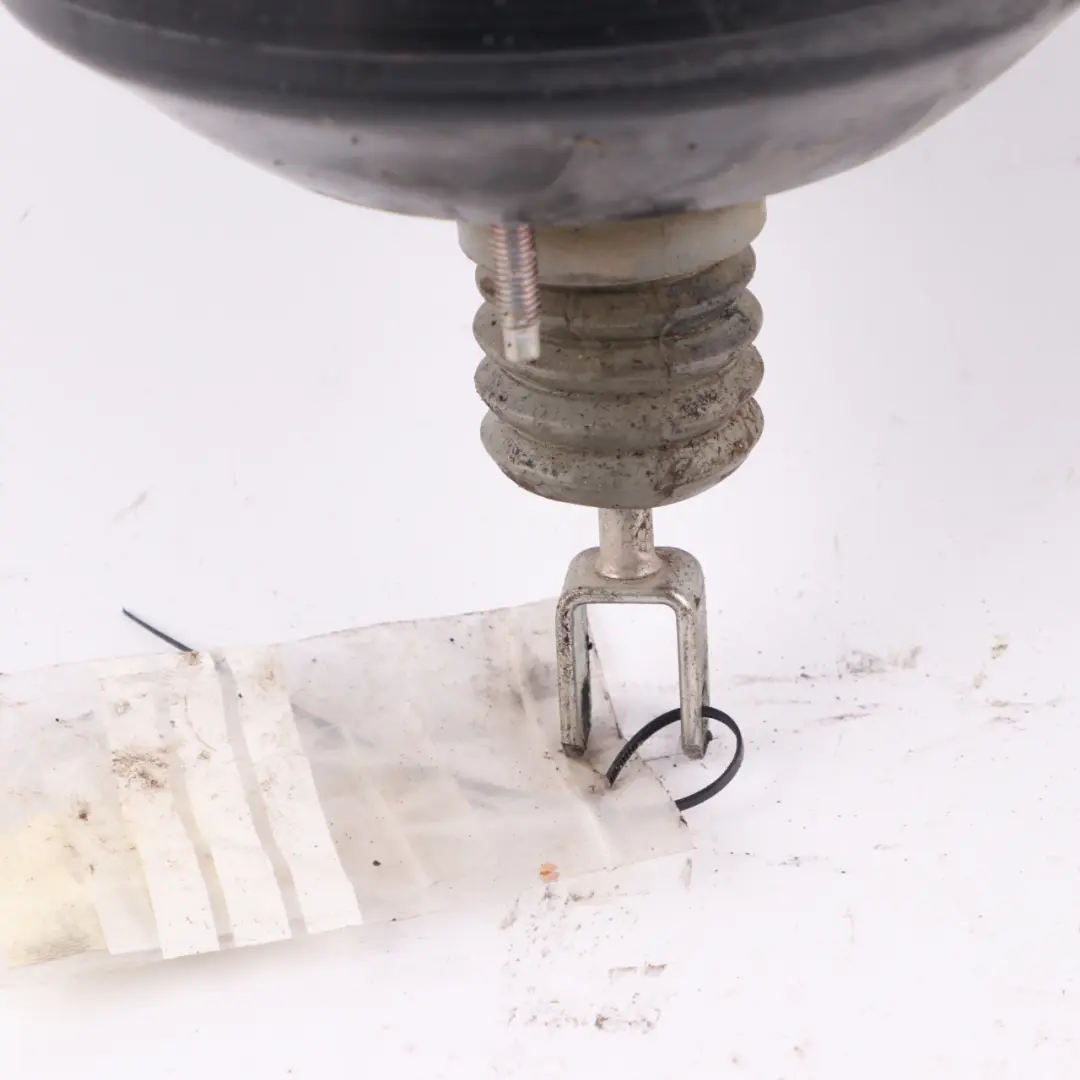 Brake Servo BMW F32 Brake Booster Master Cylinder Reservoir to with Part number 6872134 Brake Servo BMW F32 Brake Booster Master Cylinder Reservoir - SKU rhd-6872134 - Part number 6872134