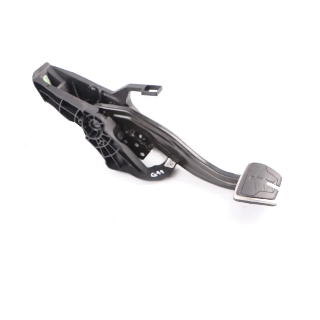Brake Pedal Foot Controls Lever Assembly to BMW G11 G30 with Part number 6874274 BMW G11 G30 Brake Pedal Foot Controls Lever Assembly - SKU rhd-6874274 - Part number 6874274
