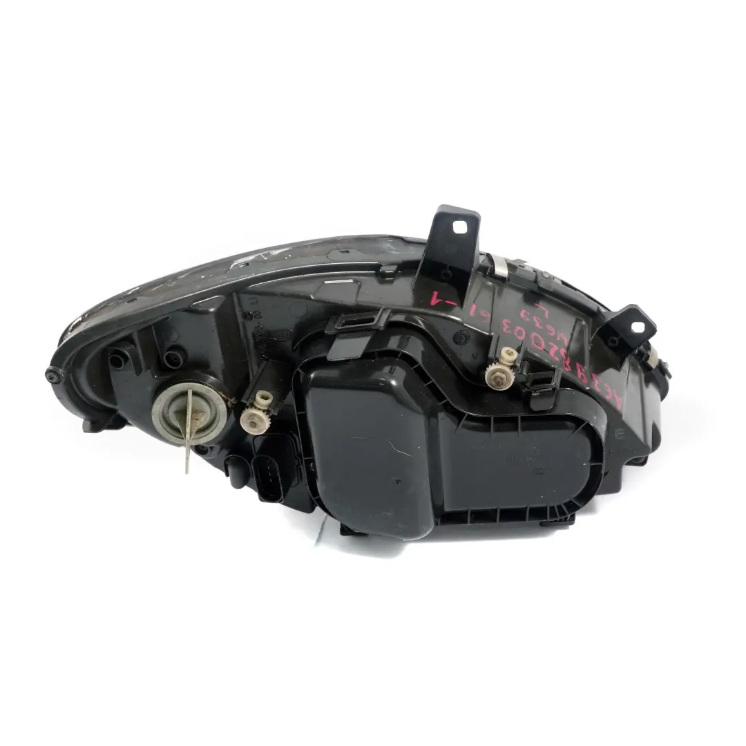 Headlight Bi-Xenon Front Light Lamp Front Right O/S to BMW 3 Series E46 with Part number 6911450 BMW 3 Series E46 Headlight Bi-Xenon Front Light Lamp Front Right O/S - SKU rhd-6911450 - Part number 6911450