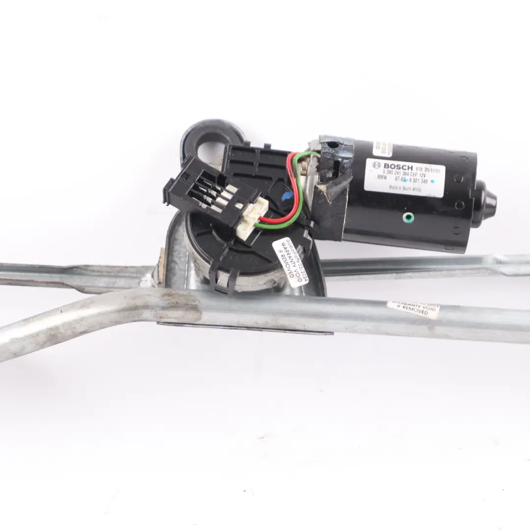 Windscreen Wiper Linkage Mechanism With Motor 6921349 7052196 to BMW E46 with Part number 7071694 BMW E46 Windscreen Wiper Linkage Mechanism With Motor 6921349 7052196 - SKU RHD-6921349 - Part number 7071694