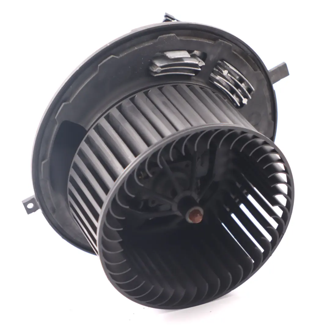 Heater Fan Blower Unit Motor to BMW E81 E87 E90 E91 E92 E93 with Part number 6933664 BMW E81 E87 E90 E91 E92 E93 Heater Fan Blower Unit Motor - SKU rhd-6933664 - Part number 6933664
