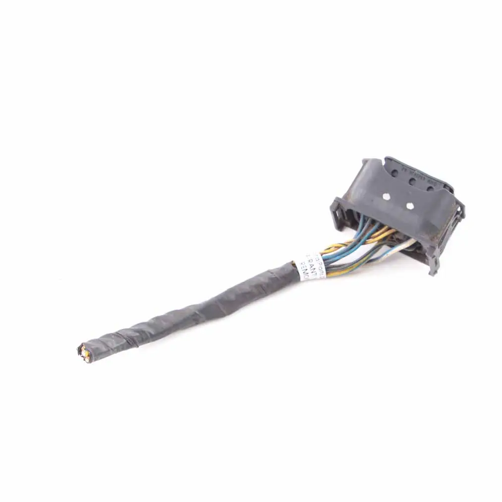 Headlight Lamp Right Driver Side O/S Plug Socket Wiring 6925638 to BMW E90 E91 with Part number 6942724 BMW E90 E91 Headlight Lamp Right Driver Side O/S Plug Socket Wiring 6925638 - SKU rhd-6942724-6 - Part number 6942724