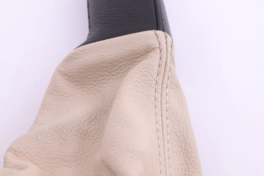 Leather Handbreak Handle Lever Cover Cremebeige to BMW 3 Series E90 E91 E92 E93 with Part number 6951562 BMW 3 Series E90 E91 E92 E93 Leather Handbreak Handle Lever Cover Cremebeige - SKU rhd-6951562 - Part number 6951562