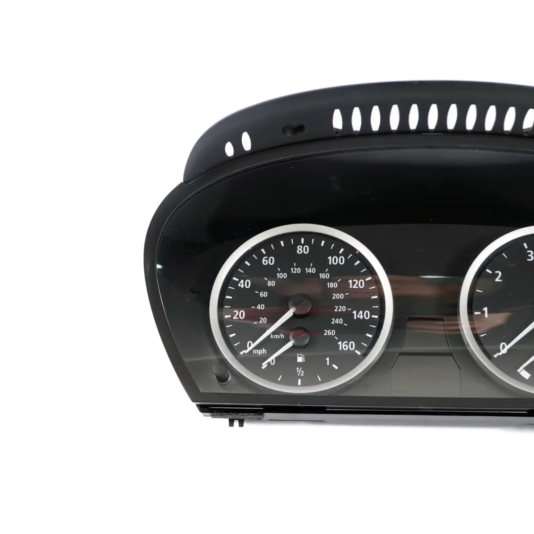 Instrument Cluster Speedo Clocks Petrol Automatic to BMW 5 E60 E61 with Part number 6958593 BMW 5 E60 E61 Instrument Cluster Speedo Clocks Petrol Automatic - SKU rhd-6958593 - Part number 6958593