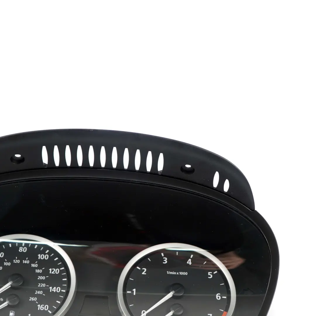 Instrument Cluster Speedo Clocks Petrol Automatic to BMW 5 E60 E61 with Part number 6958593 BMW 5 E60 E61 Instrument Cluster Speedo Clocks Petrol Automatic - SKU rhd-6958593 - Part number 6958593