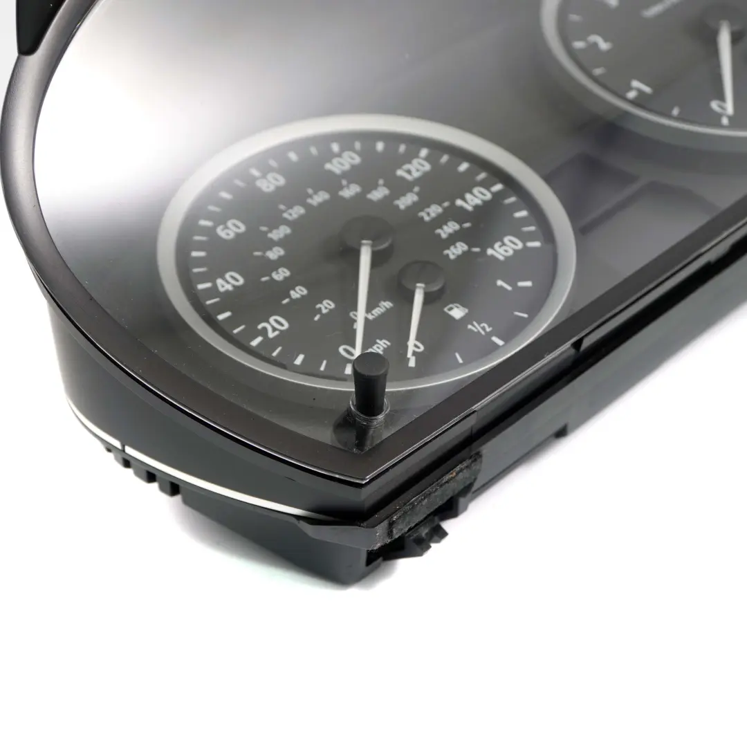 Instrument Cluster Speedo Clocks Petrol Automatic to BMW 5 E60 E61 with Part number 6958593 BMW 5 E60 E61 Instrument Cluster Speedo Clocks Petrol Automatic - SKU rhd-6958593 - Part number 6958593