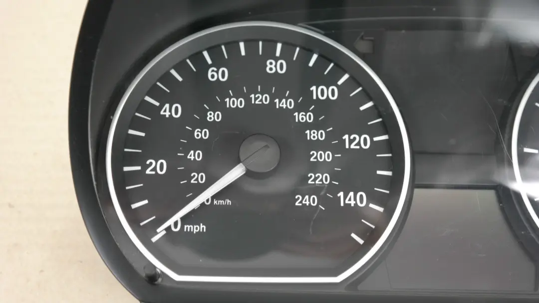 BMW 1 Series E81 E87 E88 Diesel Instrument Cluster Speedo Clocks Meter 6961478 - SKU rhd-6961478 - Part number 9141476