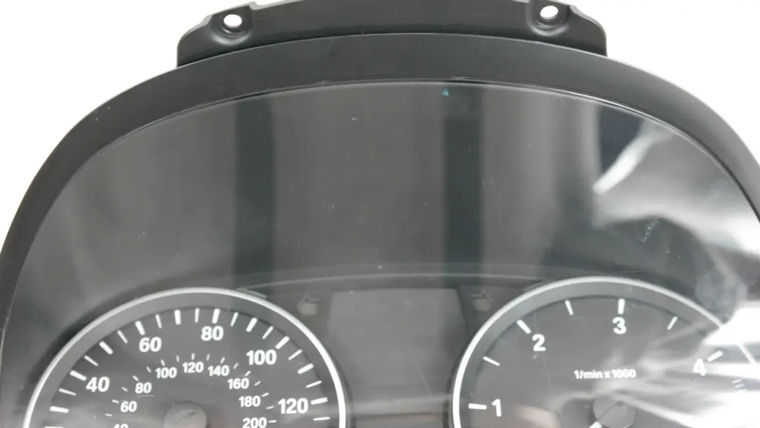 Instrument Cluster Speedo Clocks Meter 6961478 to BMW 1 Series E81 E87 E88 Diesel with Part number 9141476 BMW 1 Series E81 E87 E88 Diesel Instrument Cluster Speedo Clocks Meter 6961478 - SKU rhd-6961478 - Part number 9141476