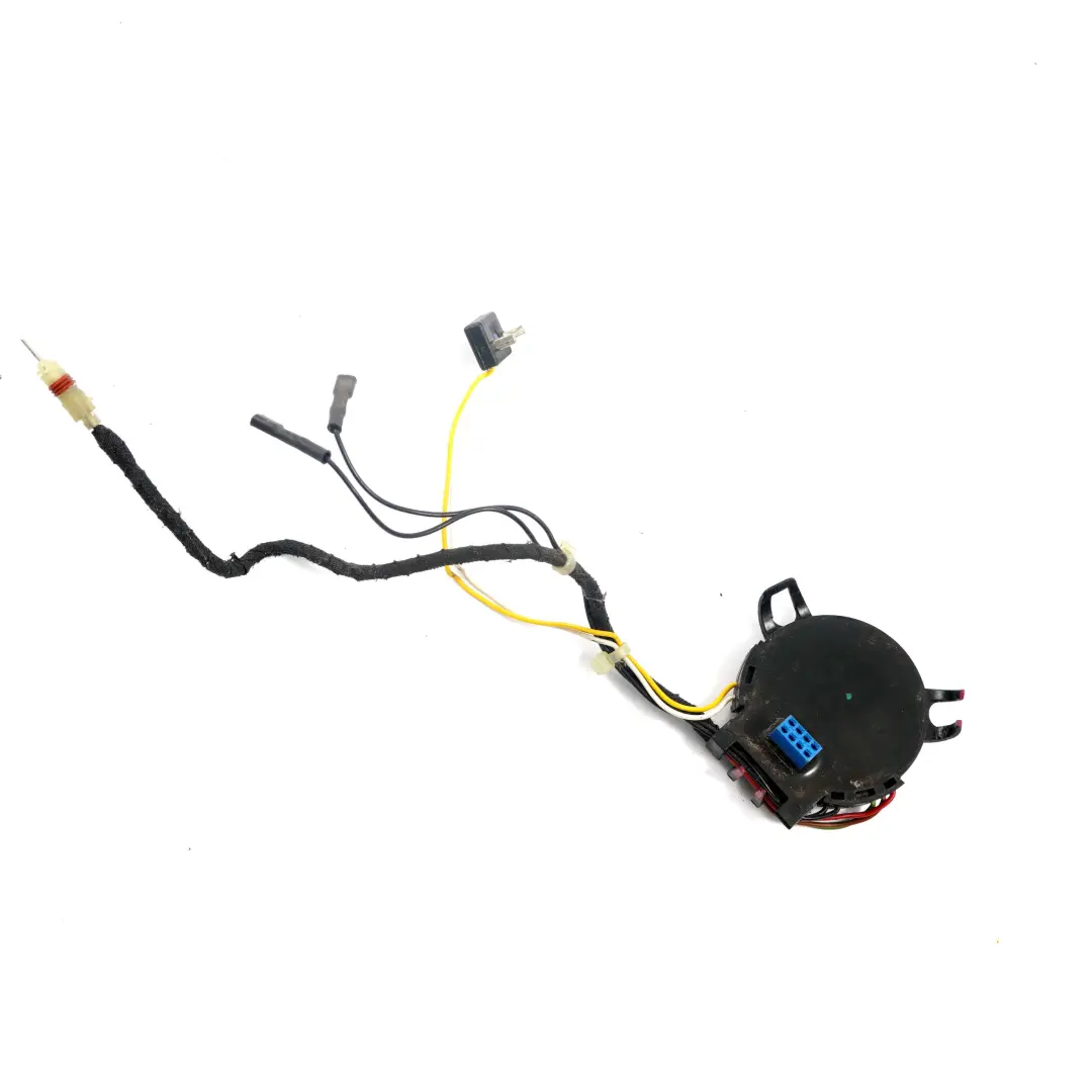 Fold Right Wing Mirror Wiring Driver's Side O/S to BMW 1 3 Series 1 E87 E90 Power with Part number 6972544 BMW 1 3 Series 1 E87 E90 Power Fold Right Wing Mirror Wiring Driver's Side O/S - SKU rhd-6972544-1 - Part number 6972544