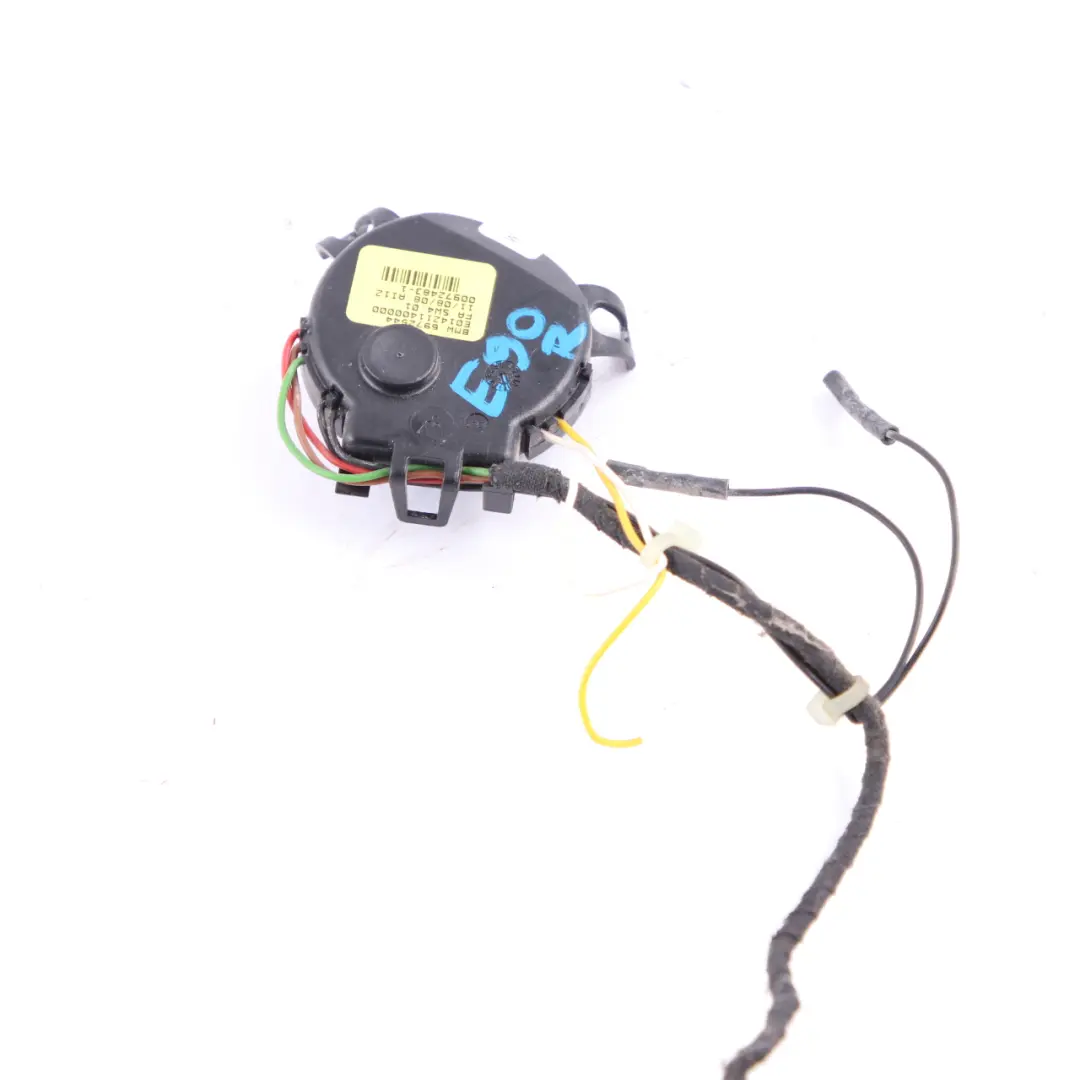 Fold Right Wing Mirror Wiring Driver's Side O/S to BMW E87 E90 Power with Part number 6972544 BMW E87 E90 Power Fold Right Wing Mirror Wiring Driver's Side O/S - SKU rhd-6972544 - Part number 6972544