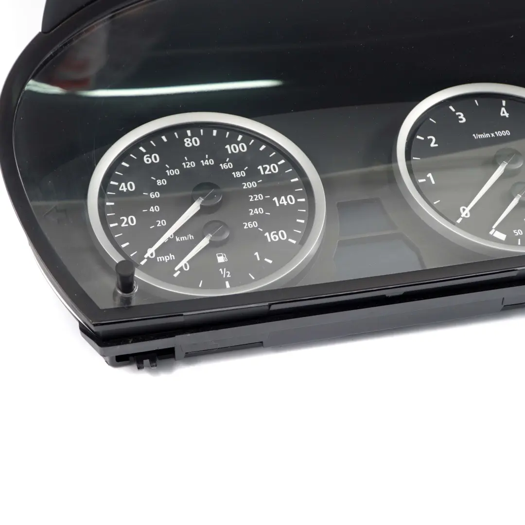 Instrument Cluster BMW E60 E61 LCI Petrol Engine Speedo Clocks Manual to with Part number 6974569 Instrument Cluster BMW E60 E61 LCI Petrol Engine Speedo Clocks Manual - SKU rhd-6974569 - Part number 6974569