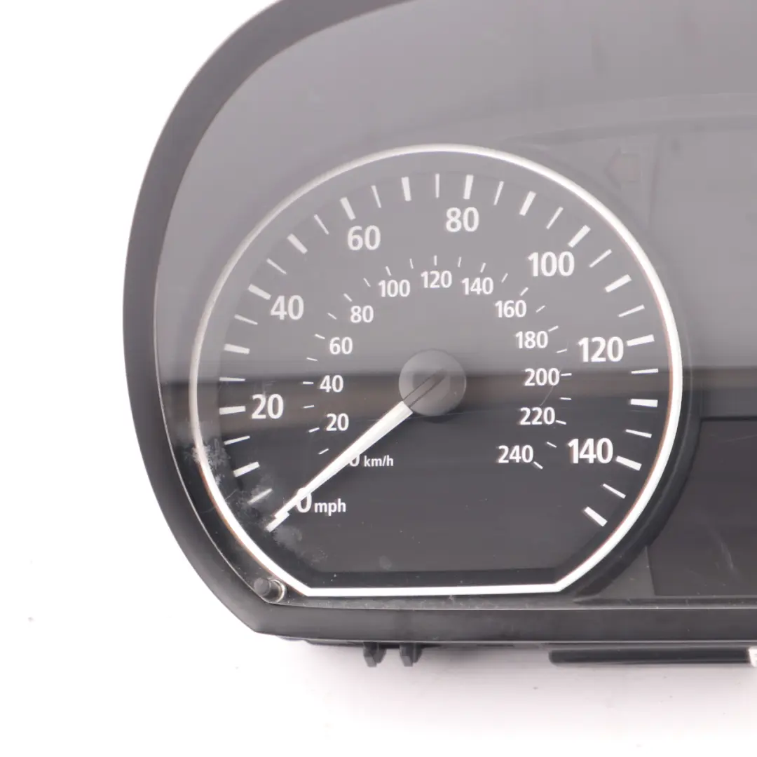 Instrument Cluster BMW E81 E87 E88 Petrol Speedo Clocks Meter Automatic to with Part number 6974646 Instrument Cluster BMW E81 E87 E88 Petrol Speedo Clocks Meter Automatic - SKU rhd-6974646-1 - Part number 6974646
