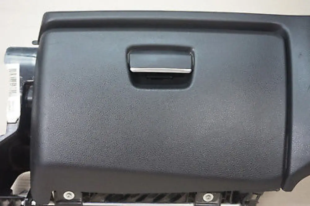 Glove Box passenger dashboard dash Black 6982806 to BMW E81 E82 E87 with Part number 6982804 BMW E81 E82 E87 Glove Box passenger dashboard dash Black 6982806 - SKU rhd-6982806-7 - Part number 6982804