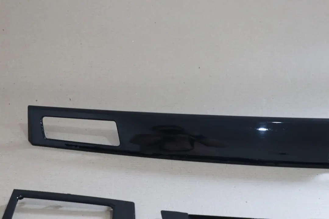 BMW 5 Series E60 E61 LCI Decorative Strip Dash Interior Trim Set Diamantschwarz - SKU rhd-6989010 - Part number 6989010