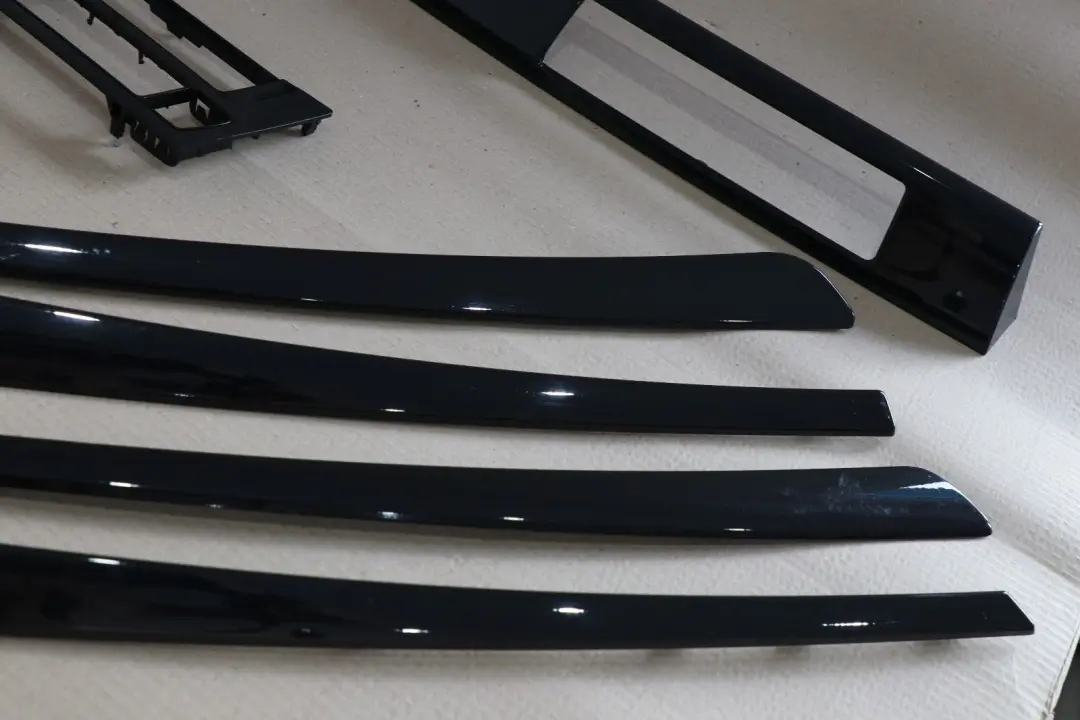 BMW 5 Series E60 E61 LCI Decorative Strip Dash Interior Trim Set Diamantschwarz - SKU rhd-6989010 - Part number 6989010