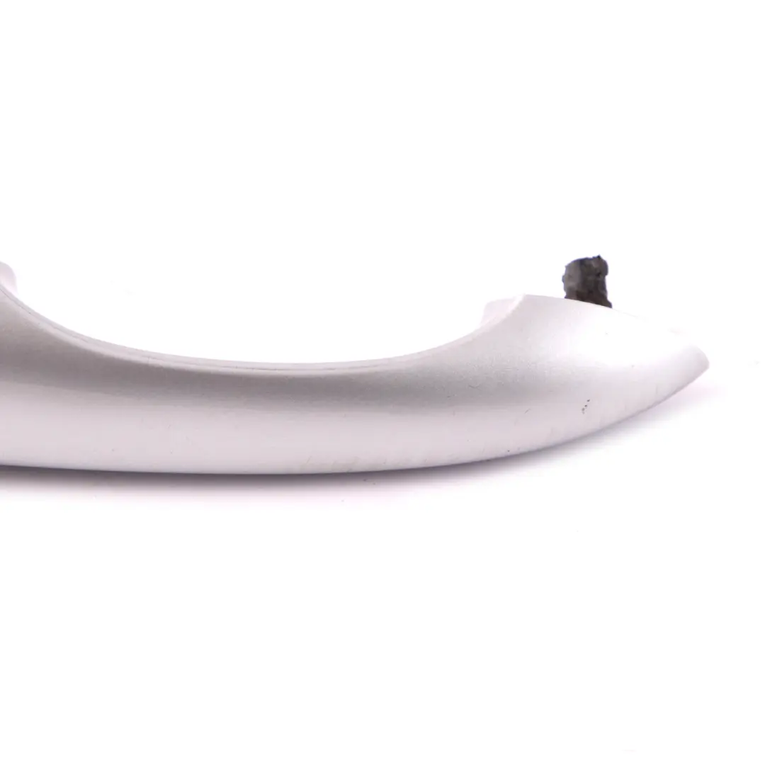 Front Right Handle Grab Cover O/S Titansilber Silver 354 to BMW X5 Series 1 E53 with Part number 7002312 BMW X5 Series 1 E53 Front Right Handle Grab Cover O/S Titansilber Silver 354 - SKU rhd-7002312-TS1 - Part number 7002312