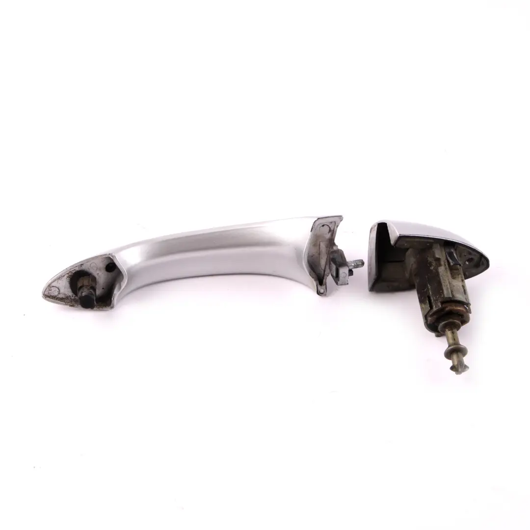 Front Right Handle Grab Cover O/S Titansilber Silver 354 to BMW X5 Series 1 E53 with Part number 7002312 BMW X5 Series 1 E53 Front Right Handle Grab Cover O/S Titansilber Silver 354 - SKU rhd-7002312-TS1 - Part number 7002312