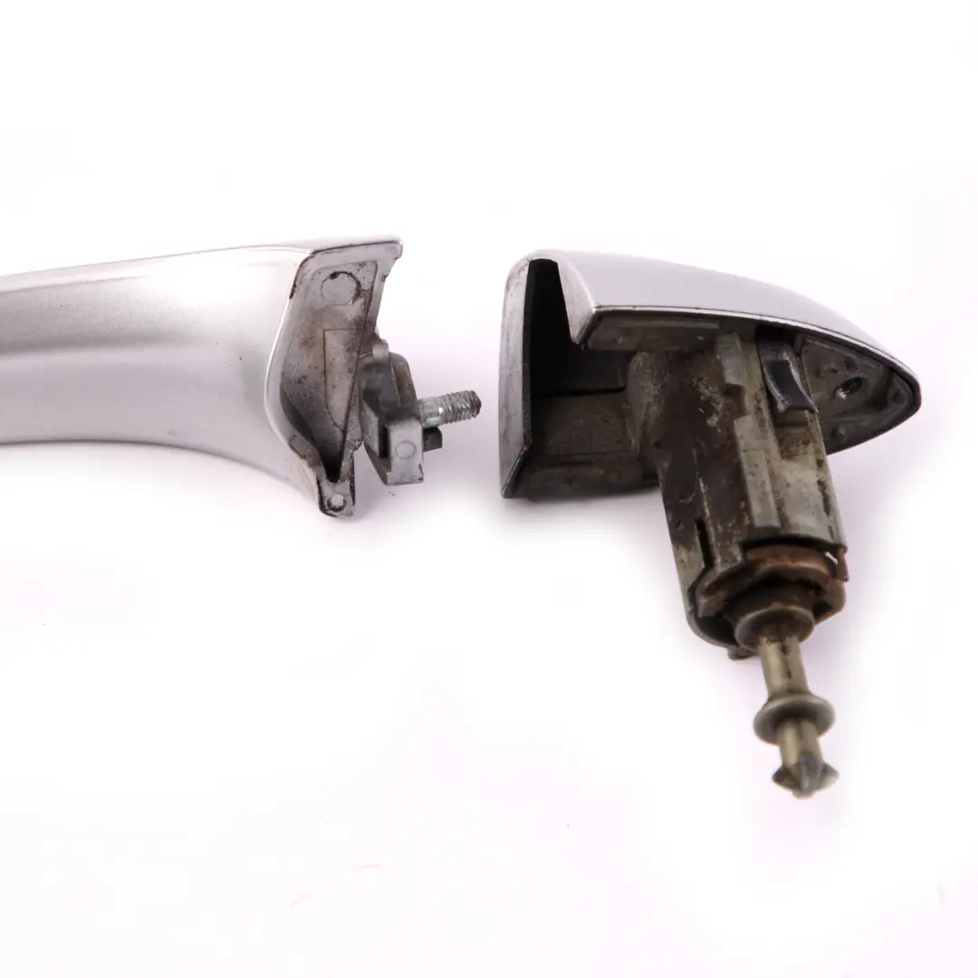 BMW X5 Series 1 E53 Front Right Handle Grab Cover O/S Titansilber Silver 354 - SKU rhd-7002312-TS1 - Part number 7002312