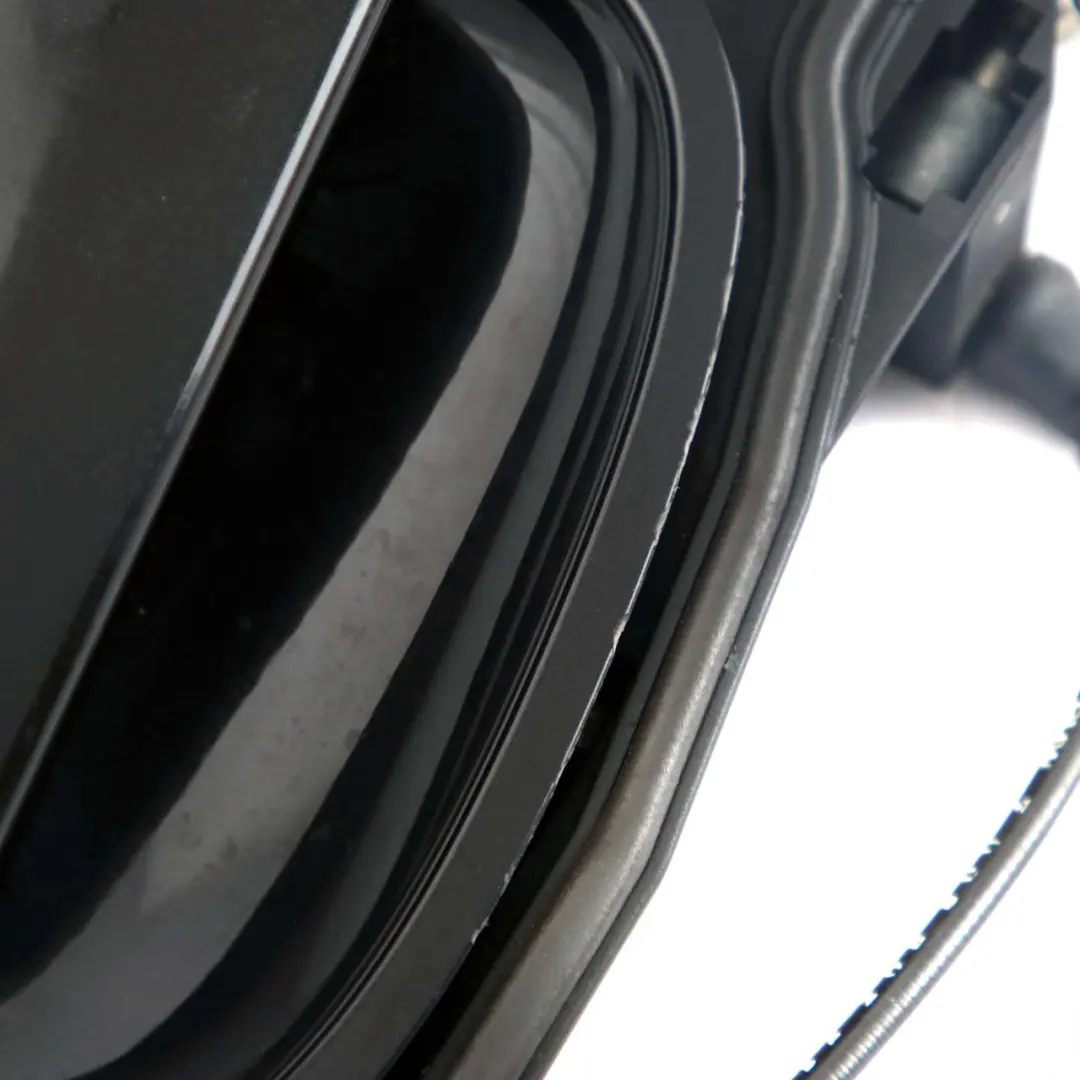 Complete Right O/S Grab Handle Door Black Sapphire 475 to BMW 6 Series E63 E64 4 with Part number 7008893 BMW 6 Series E63 E64 4 Complete Right O/S Grab Handle Door Black Sapphire 475 - SKU rhd-7008893-BS4 - Part number 7008893