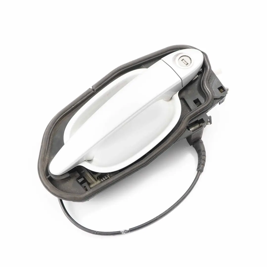Grab Handle BMW E63 E64 Right O/S Door Titansilber Titanium Silver 354 to with Part number 7008893 Grab Handle BMW E63 E64 Right O/S Door Titansilber Titanium Silver 354 - SKU rhd-7008893-TS1 - Part number 7008893