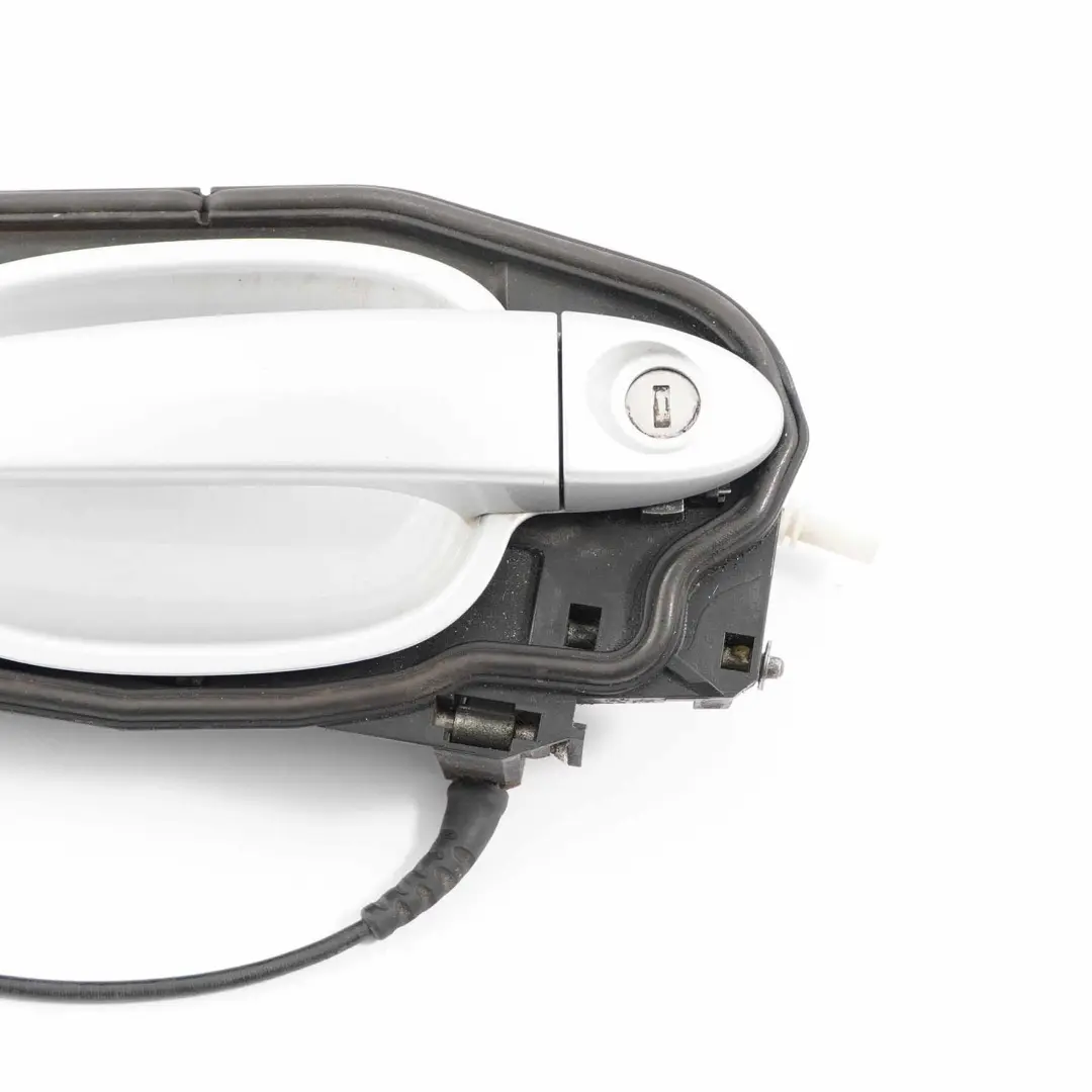 Grab Handle BMW E63 E64 Right O/S Door Titansilber Titanium Silver 354 to with Part number 7008893 Grab Handle BMW E63 E64 Right O/S Door Titansilber Titanium Silver 354 - SKU rhd-7008893-TS1 - Part number 7008893