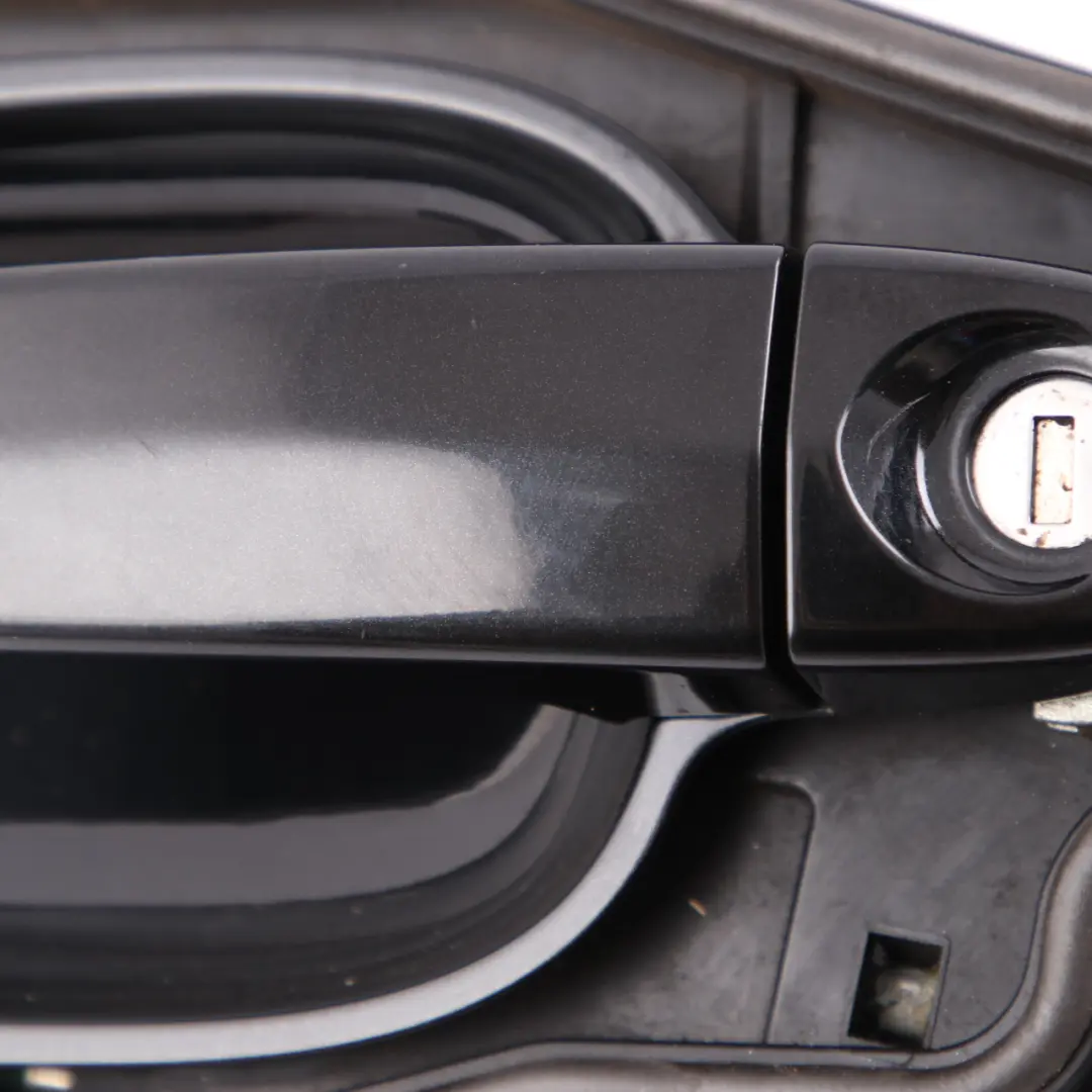 Grab Handle BMW E60 E61 3 Door Front Right O/S Outside Black Sapphire 475 to with Part number 7034452 Grab Handle BMW E60 E61 3 Door Front Right O/S Outside Black Sapphire 475 - SKU rhd-7034469-BS3 - Part number 7034452
