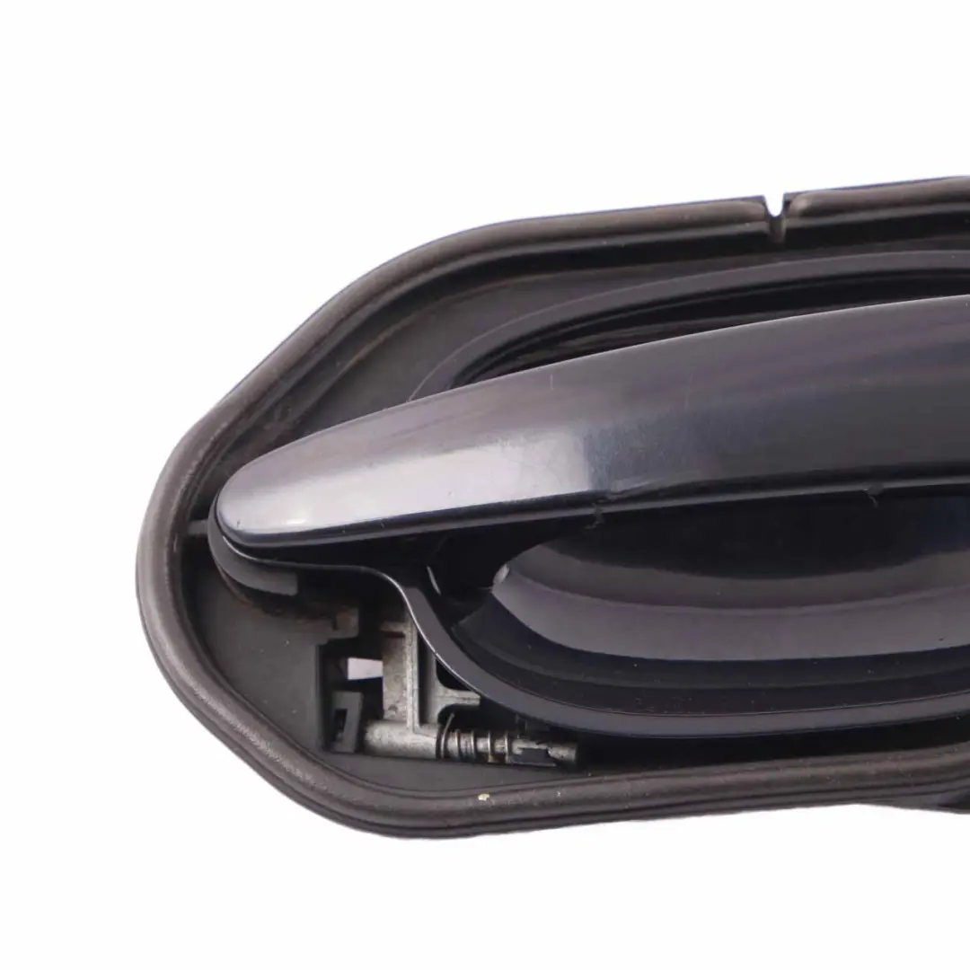 Grab Handle BMW E60 E61 Complete Front Right Door O/S Carbonschwarz Black to with Part number 7034469 Grab Handle BMW E60 E61 Complete Front Right Door O/S Carbonschwarz Black - SKU rhd-7034469-CAR2 - Part number 7034469
