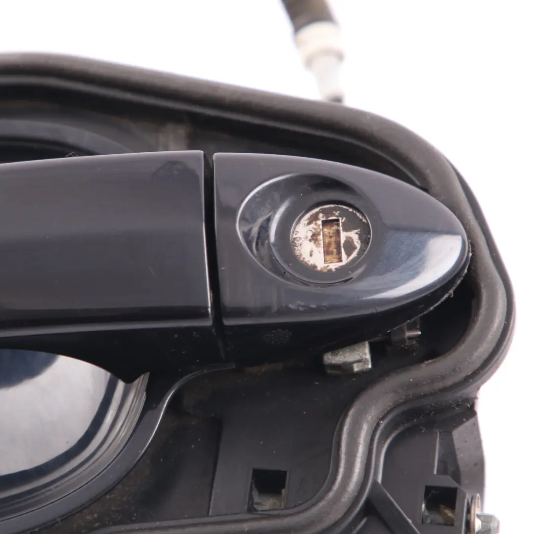 Grab Handle BMW E60 E61 Complete Front Right Door O/S Carbonschwarz Black to with Part number 7034469 Grab Handle BMW E60 E61 Complete Front Right Door O/S Carbonschwarz Black - SKU rhd-7034469-CAR2 - Part number 7034469