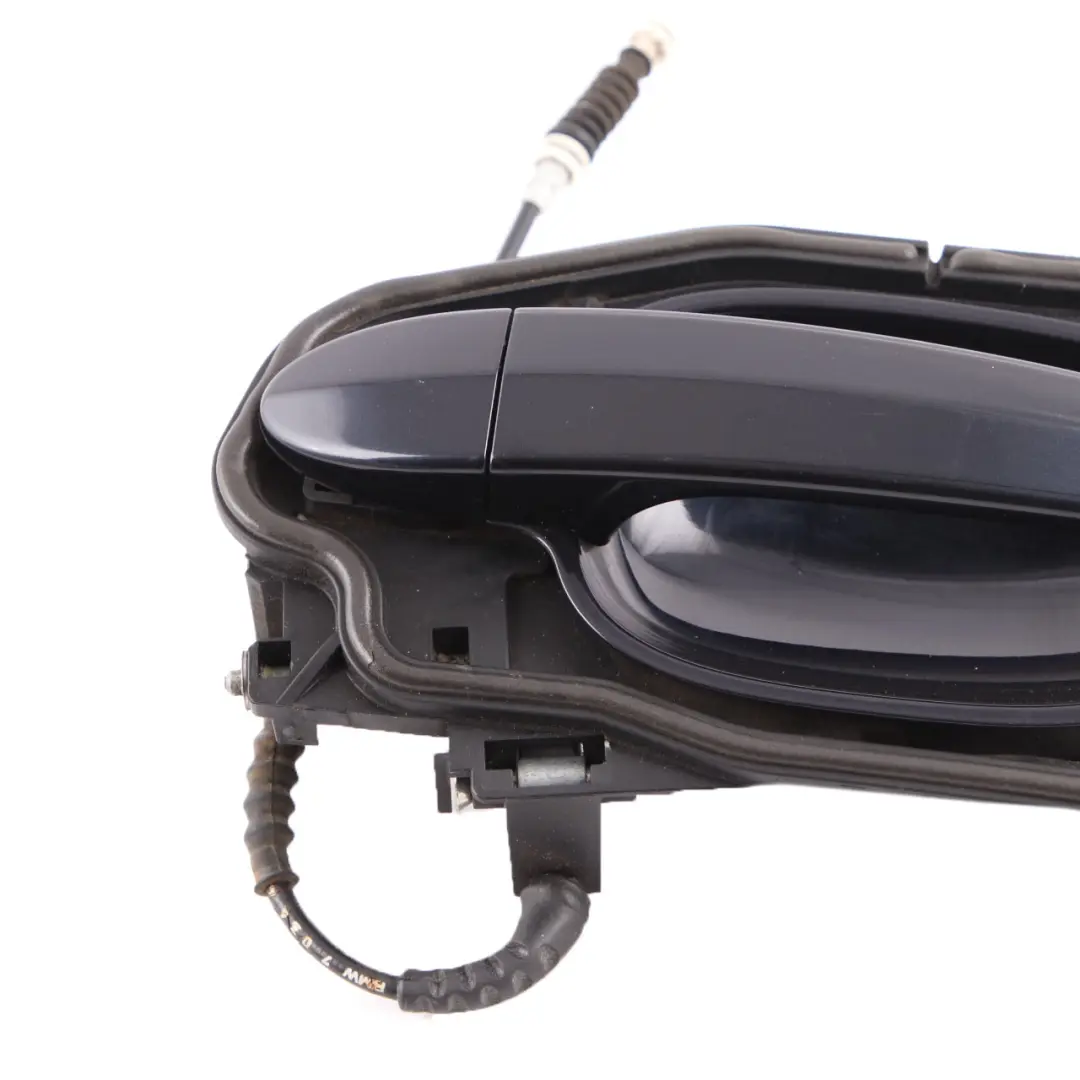 Grab Handle BMW E60 E61 4 Complete Front Left N/S Door Carbonschwarz Black 416 to with Part number 7034469 Grab Handle BMW E60 E61 4 Complete Front Left N/S Door Carbonschwarz Black 416 - SKU rhd-7034469-CAR4 - Part number 7034469