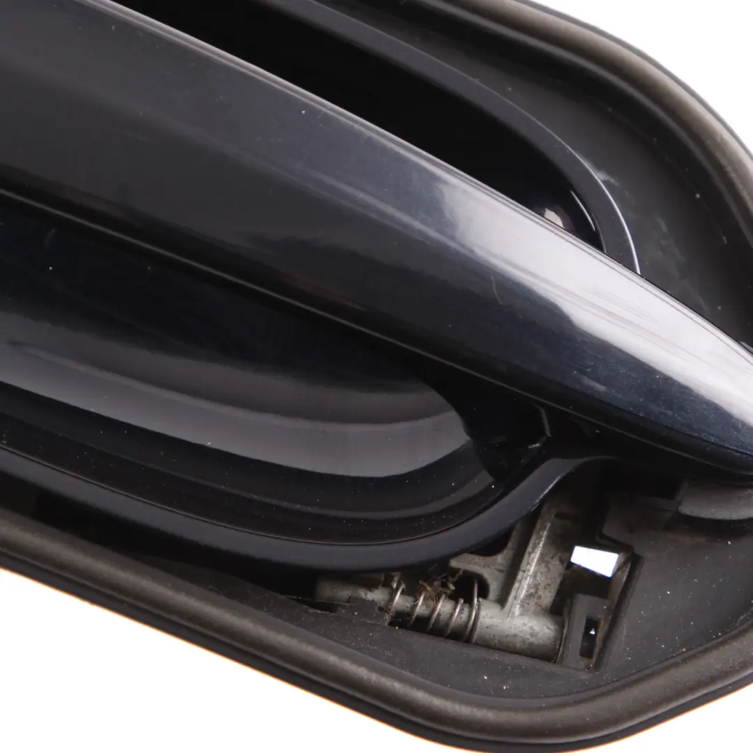 Grab Handle BMW E60 E61 4 Complete Front Left N/S Door Carbonschwarz Black 416 to with Part number 7034469 Grab Handle BMW E60 E61 4 Complete Front Left N/S Door Carbonschwarz Black 416 - SKU rhd-7034469-CAR4 - Part number 7034469