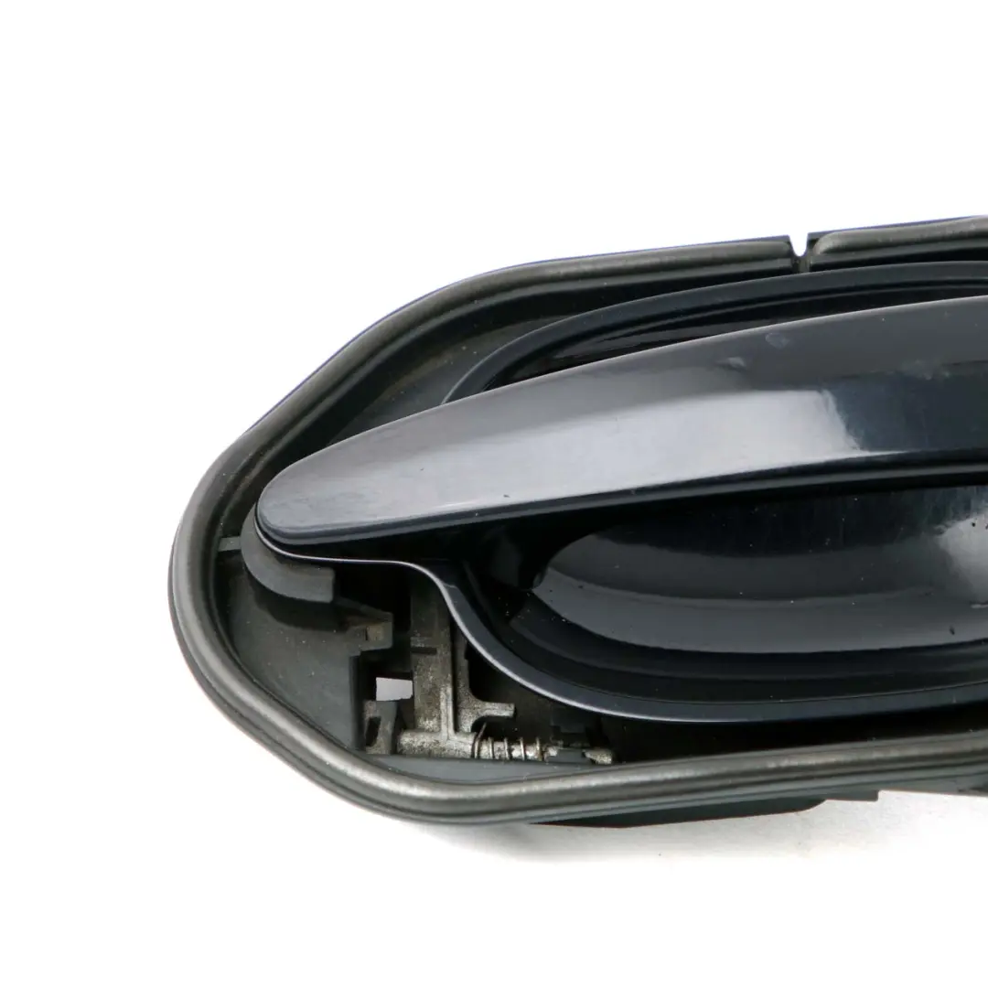Complete Front Right Grab Handle O/S Carbonschwarz Black to BMW 5 Series E60 E61 with Part number 7034469 BMW 5 Series E60 E61 Complete Front Right Grab Handle O/S Carbonschwarz Black - SKU rhd-7034469-CAR - Part number 7034469