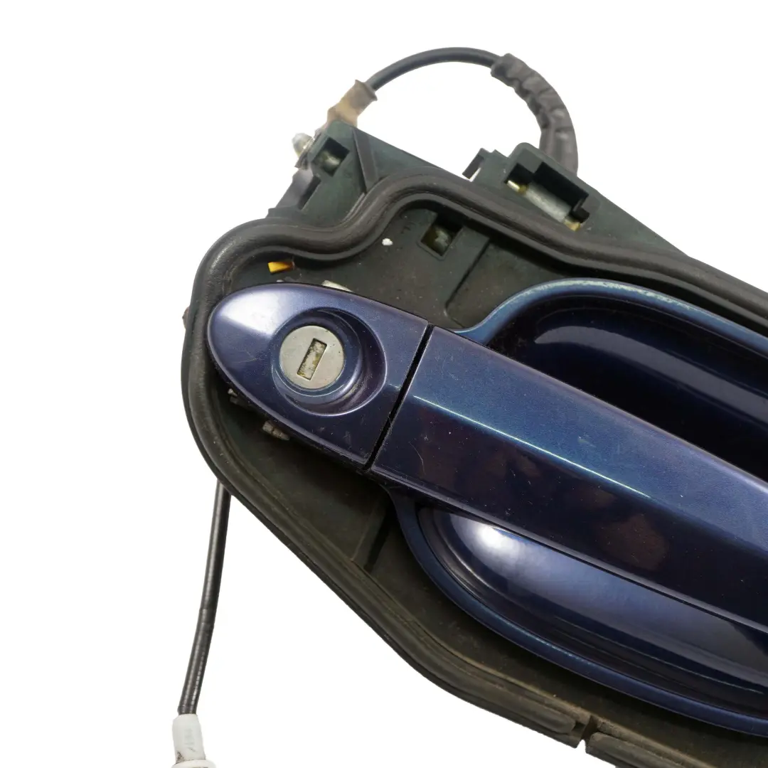 Complete Front Right Grab Handle O/S Tiefseeblau Blue A76 to BMW 5 Series E60 E61 with Part number 7034469 BMW 5 Series E60 E61 Complete Front Right Grab Handle O/S Tiefseeblau Blue A76 - SKU rhd-7034469-DSB - Part number 7034469