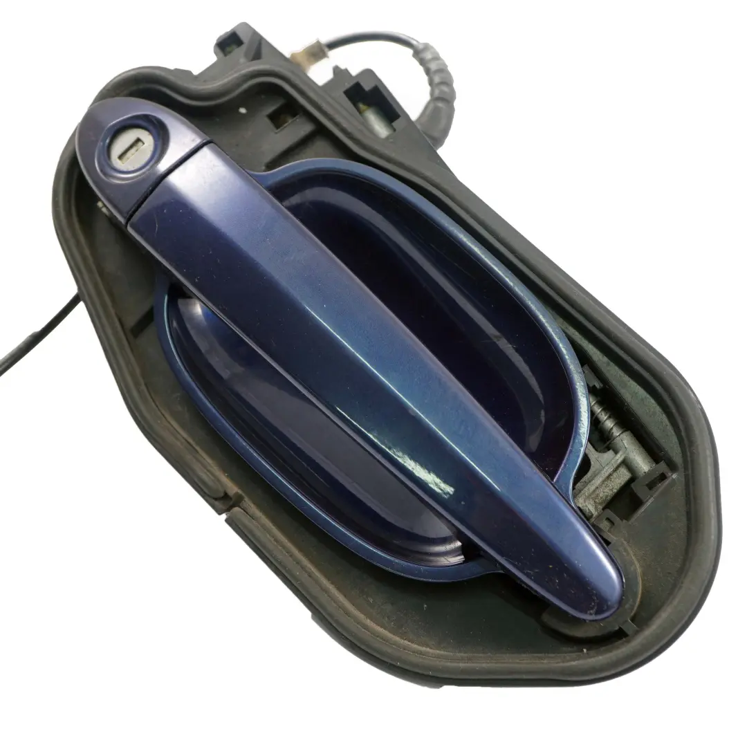 Complete Front Right Grab Handle O/S Tiefseeblau Blue A76 to BMW 5 Series E60 E61 with Part number 7034469 BMW 5 Series E60 E61 Complete Front Right Grab Handle O/S Tiefseeblau Blue A76 - SKU rhd-7034469-DSB - Part number 7034469