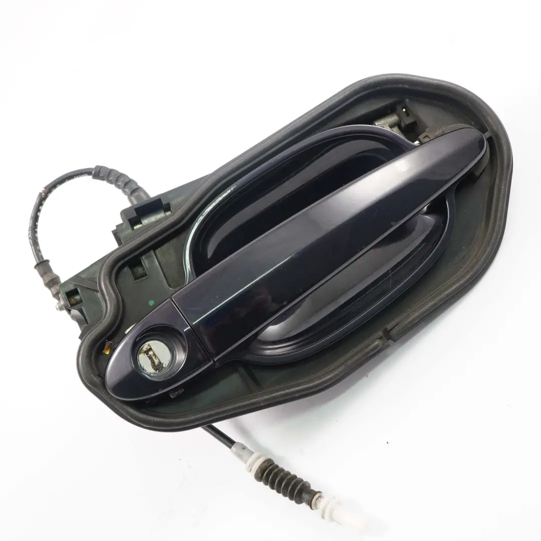 Grab Handle BMW E60 E61 2 Door Front Right Outside Monacoblau Monaco Blue A35 to with Part number 7034452 Grab Handle BMW E60 E61 2 Door Front Right Outside Monacoblau Monaco Blue A35 - SKU rhd-7034469-MB2 - Part number 7034452