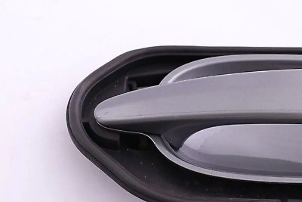 Complete Front Left Grab Handle N/S Spacegrau Grey to BMW 5 Series 1 E60 E61 with Part number 7034469 BMW 5 Series 1 E60 E61 Complete Front Left Grab Handle N/S Spacegrau Grey - SKU rhd-7034469-SCG1 - Part number 7034469