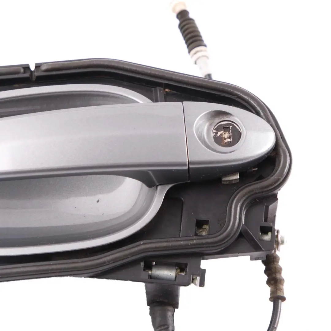 Grab Handle BMW E60 E61 3 Front Right O/S Door Spacegrau Space Grey Metallic A52 to with Part number 7034469 Grab Handle BMW E60 E61 3 Front Right O/S Door Spacegrau Space Grey Metallic A52 - SKU rhd-7034469-SCG3 - Part number 7034469